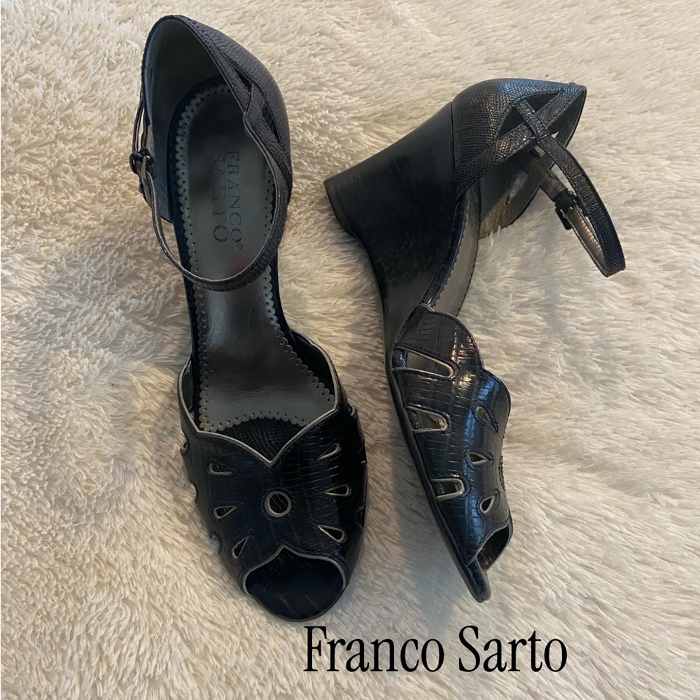 FRANCO SARTO 3” Wedge Peep-Toe Shoe w/ Ankle Strap. So Pretty!💝